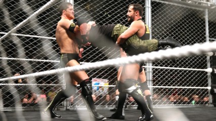 Пълен хаос в първите WarGames: WWE 22.11.2017