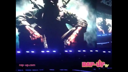 Eminem Performs _airplanes_ + _forever_ Live in Los Angeles