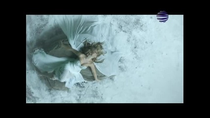 Cvetelina Qneva ft. Hushi - Davai, razplachi me