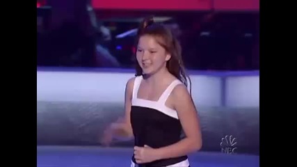 11-годишната Бианка Райън накара цялата публика да стане на крака ! [ Америка търси талант ]