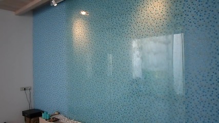 ромолящ water wall
