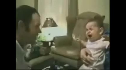 Много смях с това бебе! 