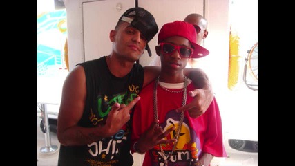 Dream Team Feat. Lil Twist, White Tee - 52 Bars 