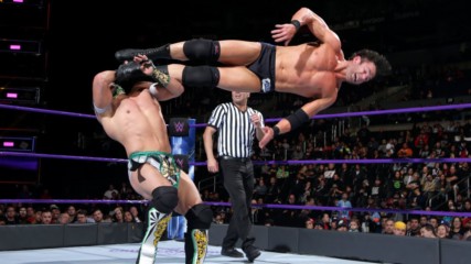 Kalisto vs. Roderick Strong: WWE 205 Live, Feb. 27, 2018
