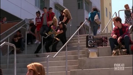 Glee Cast: New Directions - Empire State of Mind