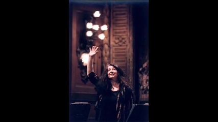 Martha Argerich plays Brahms Rhapsody in G minor 