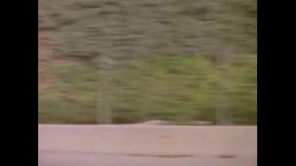 Avril lavigne-mobile(official video 2002)
