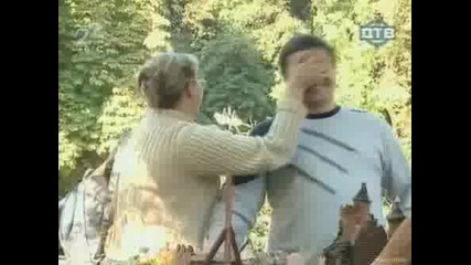 Голи И Смешни - Гола Продавачка