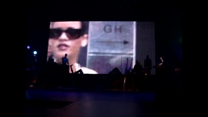 Rihanna - Mad Houseintro - - Live Nokia 