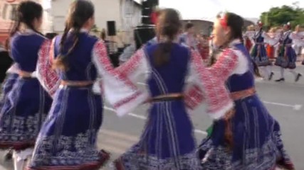 "на мегдана" в Дупница - Парк Рила Табиетфест, в изпълнение на танцов състав "зора".