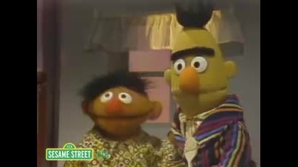 Sesame Street Ernie And Bert Meet The Martians 