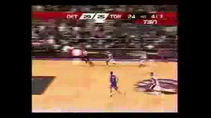 Tayshaun Prince Blocks Again