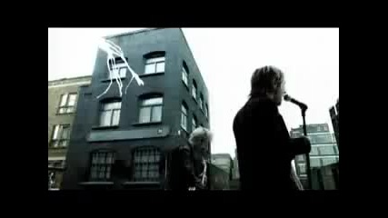 Feeder - Feeling the Moment