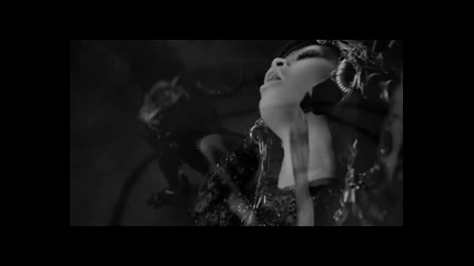 Rihanna feat. Slash - Rockstar 101 