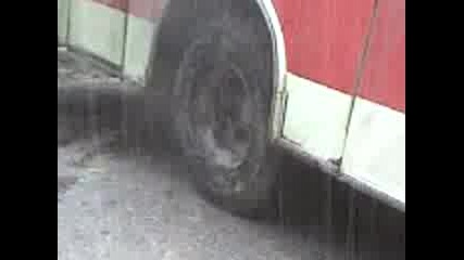 Автобус (рейс) Върти Гуми