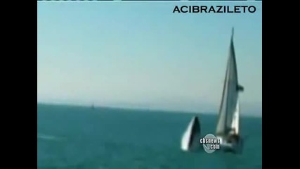 40 - тоннен кит разбива лодка 