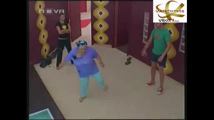Big Brother 4 - Смях - Съквартирантите Скачат На Ластик