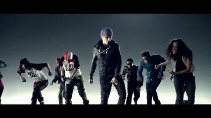 Justin Bieber - Somebody To Love Remix ft. Usher ( Oficialno video ) 