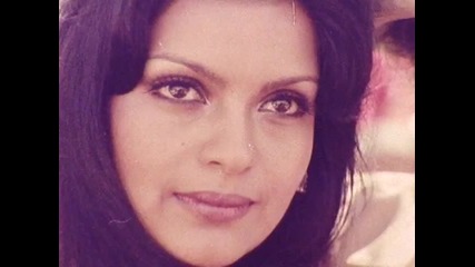 Hot Pix Zeenat Aman