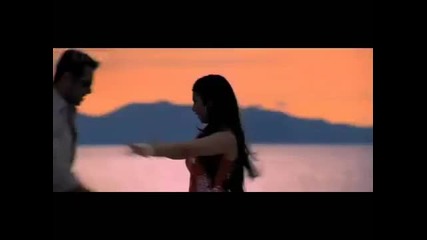 Salman Khan & Ayesha Takia - Ishq Vishq Ooh Ooh (2009)