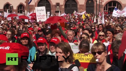 Germany: Thousands march in Frankfurt as social work labour disputes rumble on