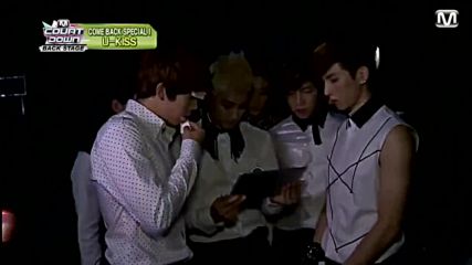 U-kiss Mcount Down back stage