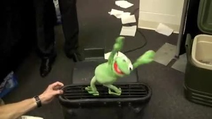 James Blunt - Crazy Kermit [video Diary]