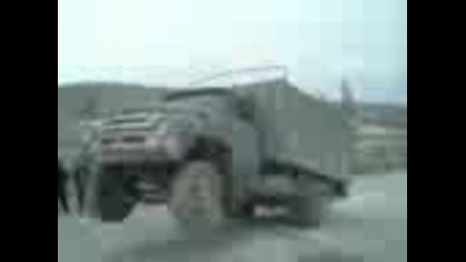 Силата на руската техника 2 - Зил на задни гуми