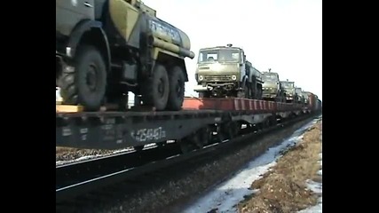 Дизелов локомотив - 3тэ10у с товарен влак.