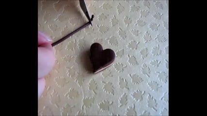 Как да си направим шоколадова торта под формата на сърце от полимерна глина 