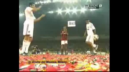 Ronaldinho Freestyle Milan.avi
