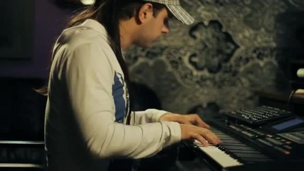 Makedonski talenti - John Mayer - Stop This Train (cover by Martina Blazeska) Hd - Youtube