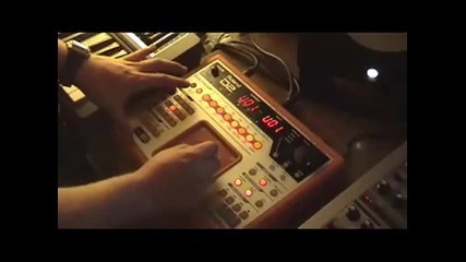 Roland D2 Groovebox - Minimal Acid