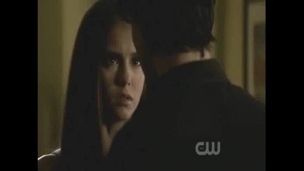 Damon and Elena || Не мога да бъда това което тя иска.. 