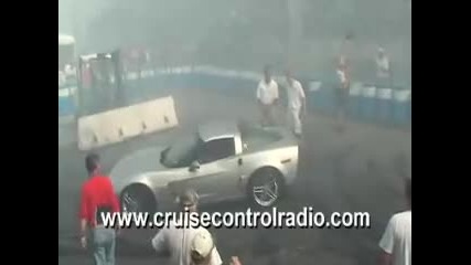 Z06 Corvette Burnout Димна завеса , остана без гуми 