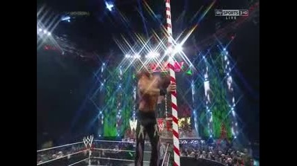 Dolph Ziggler vs Fandango ( Christmas Present on a Pole Match ) - Wwe Raw 23/12/13