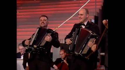 Lepa Brena - Ciganine ti sto sviras