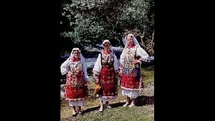 (македонско девојче) - Macedonian Folk Song