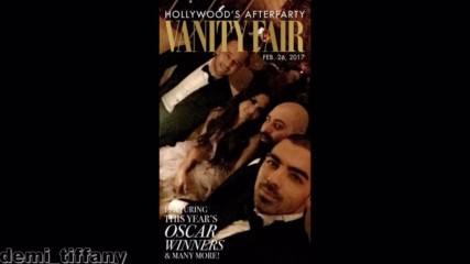 снимки на Деми от Vanity Fair Oscars after party 2017