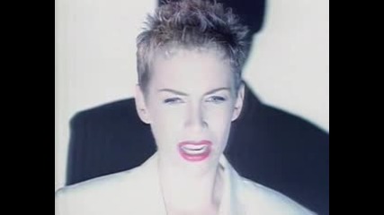 Annie Lennox - Every Time We Say Goodbye