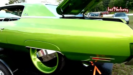 Green Escalade on 26 Blades pulling Green 73 Impala Donk on 24 Blades - Hd