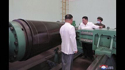 В готовност за война: Ким Чен-ун нареди увеличаване производството на ракети
