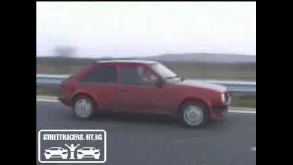 Opel Astra Gsi 8v vs Kadett 20 16v