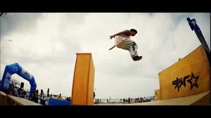 The World Best Parkour and Freerunning 2014 - Part 1