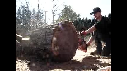 Cuttin A Log With Husquarna 359