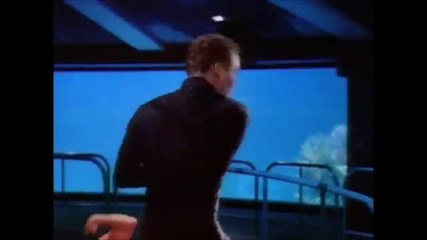 Thunder in Paradise opening