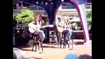 Aly & Aj - No One (Live)