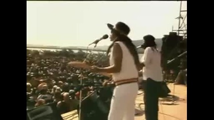 Third World - 96 Degrees in the Shade (live at Sunsplash 83)