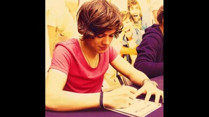 One Direction - Хари дава смешно интервю за 104.7 Kiss Fm с Johnjay and Rich