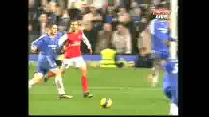 Chelsea - Arsenal 1:1 Essien Super Goal